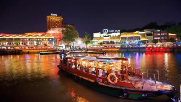 Bumboat River Cruise